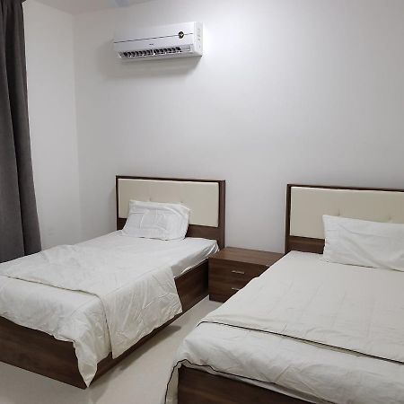Al Zahra Apartments 살랄라 외부 사진